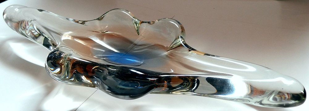 Ručně tvarované dekorativní hutní sklo